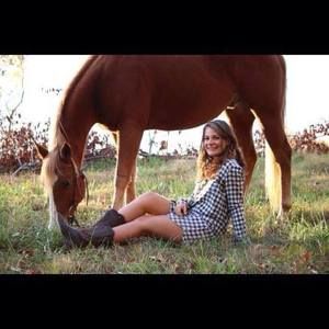 Meet your Posher, Mallory